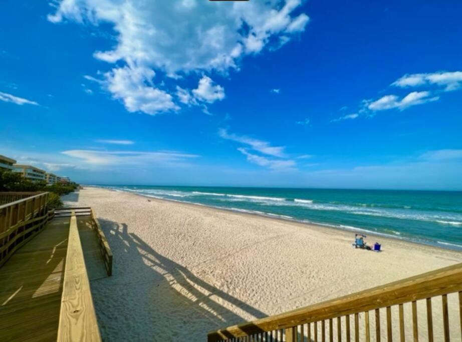 Ocean 32 - Swimside Apartment Indian Harbour Beach Exterior photo